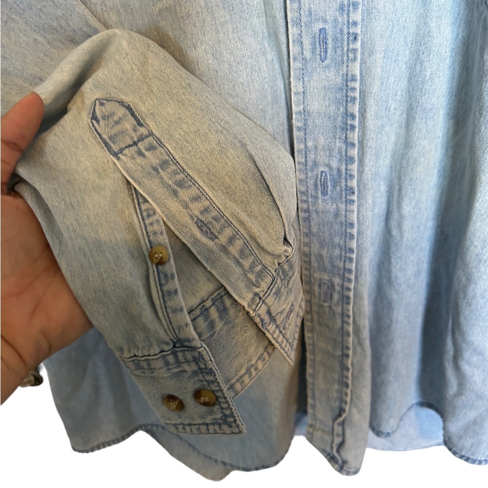 Sutter & Grant vintage denim long sleeve button down shirt size medium - Picture 2 of 6